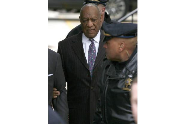 ...Bill Cosby im Spiel: Dessen Sohn Ennis wollte 1997 auf einer Landstraße nur schnell einen Reifen wechseln, als plötzlich ...