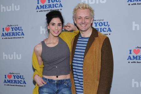 Die Fernbeziehung machte es Sarah Silverman (47) und Schauspieler Michael Sheen (49) schwer. Anfang Februar gaben sie daher ...