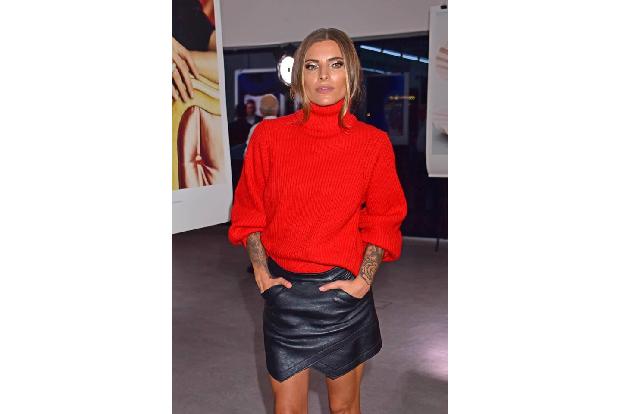 ...eine gute Figur unter dem Dschungel-Wasserfall würde sicherlich Sophia Thomalla machen. Doch abgesehen davon, dass sie fü...