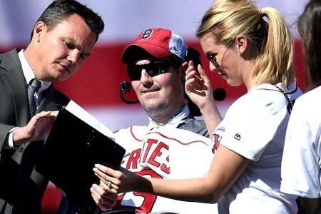 Der ehemalige US-College-Baseballspieler Pete Frates verstarb am 9. Dezember mit nur 34 Jahren. Er litt unter der Krankheit ...