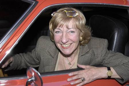 Heidi Hetzer verstarb am 21. April mit 81 Jahren. Die einstige Rallye-Fahrerin und Berliner Unternehmerin führte bis 2012 ei...
