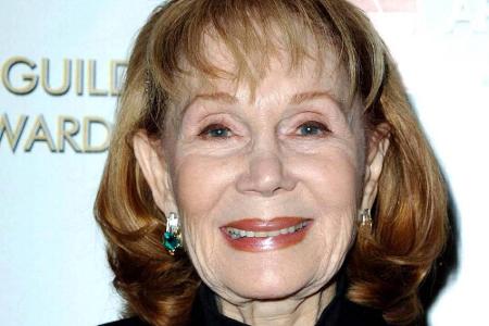 US-Serienstar Katherine Helmond verstarb am 23. Februar im Alter von 89 Jahren an Komplikationen ihrer Alzheimer-Erkrankung....
