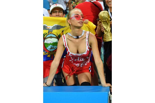 Sexy Fans 08 (17).jpg