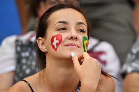 Sexy Fans 01 (1).jpg