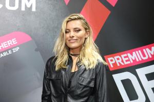 Sophia Thomalla zeigt sich ungeschminkt auf Instagram 