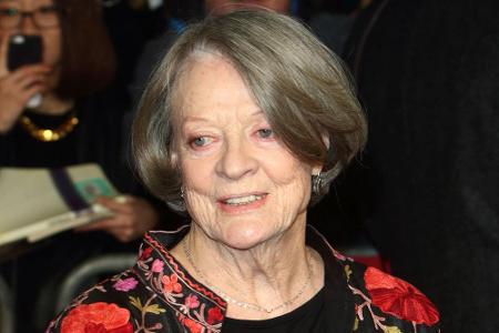 Maggie Smith erfährt 2007, dass sie an Brustkrebs leidet, und verbringt die darauffolgenden zwei Jahre damit, die Krankheit ...