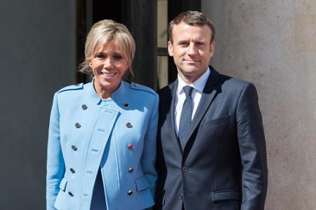 Den französischen Staatspräsidenten Emmanuel Macron (39) trennen 25 Jahre zu seiner Première Dame Brigitte (64). Die beiden ...