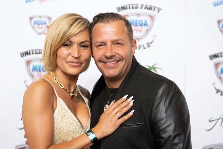 Willi Herren und Frau Jasmin im Sommerhaus der Stars imago images Chris Emil Janßen.jpg