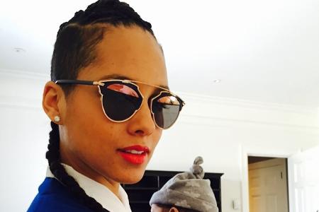 003 Alicia Keys httpsinstagram.comaliciakeys 1597202_865385580174883_1791899100_n.jpg