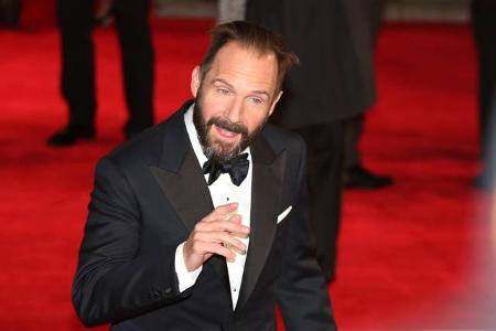 ...Anzug machte hingegen Ralph Fiennes nichts falsch. Als 