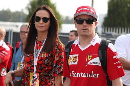 Der Formel-1-Star Kimi Räikkönen reichte am 7. August seiner hübschen Minttu Virtanen die Hand fürs Leben. Ob sie im Rennwag...