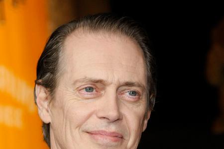 Steve Buscemi lässt bei Sex-Szenen die Kleider an