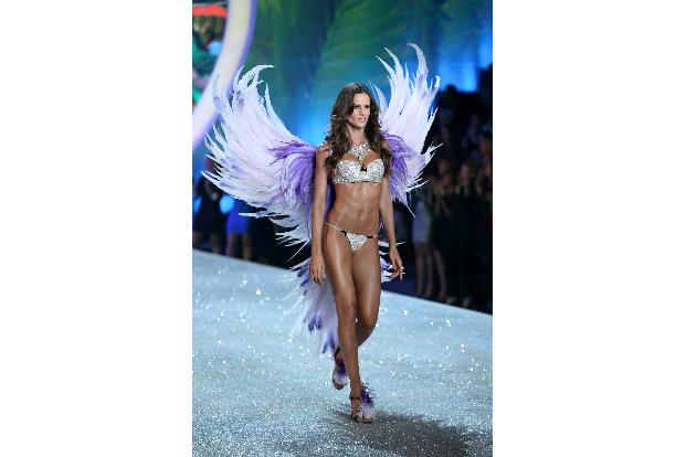 Izabel Goulart