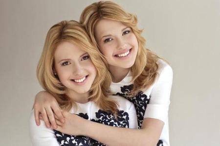 Russland Tolmachevy Sisters.jpg
