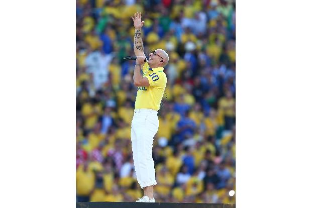 WM-Eröffnung Pitbull.jpg