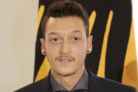Mesut Özil Imago Metodi Popow imago18112495h.jpg