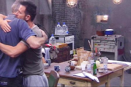 22 Wendler_schill_umarmung.jpg