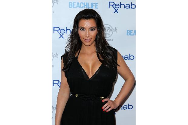 Kim Kardashian denkt über künstliche Befruchtung nach.