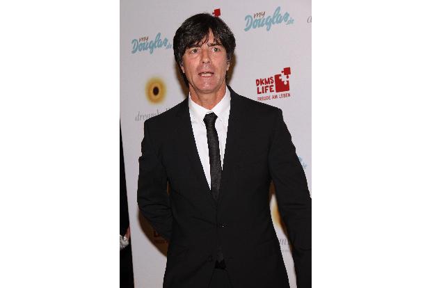 Trainer Joachim Löw hat seinen Spielern übrigens mehr Freiheiten gewährt.