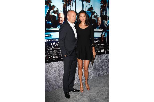 2009 Bruce Willis heiratete die 22 Jahre jüngere Emma Heming.