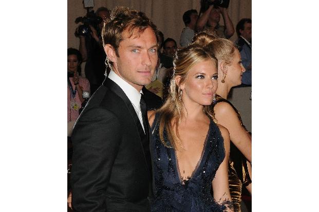 Jude Law und Sienna Miller wollten 2011 heiraten – doch stattdessen trennten sie sich.