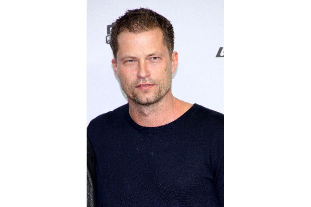 til schweiger dana svenja weihnachten christmas emma lilly tiger fest usa