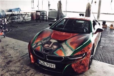 7_BMW i8 mit Speziallackierung.jpg