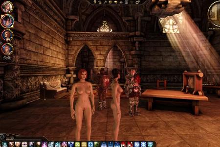 Diese Gamebabes ziehen sich aus