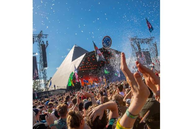 Am Mittwoch wurde bestätigt, was viele schon vermutet hatten: Eines der ältesten Musikfestivals der Welt, das legendäre Glas...