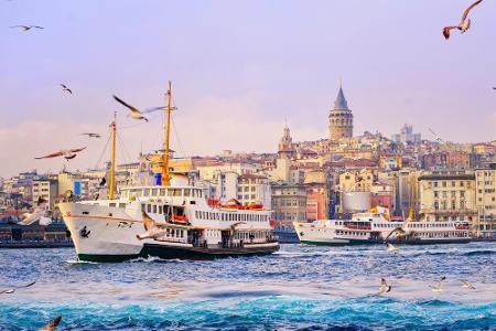 PLATZ 8 Istanbul, Türkei: Hagia Sophia, Großer Basar, Paläste, Museen - die Liste der Sehenswürdigkeiten in der Stadt am Bos...