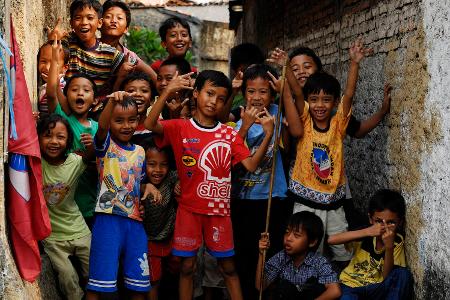 Einzelausstellung, Kinderportraits, Dietmar Waßenne, Indonesische Slums