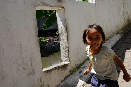 Einzelausstellung, Kinderportraits, Dietmar Waßenne, Indonesische Slums
