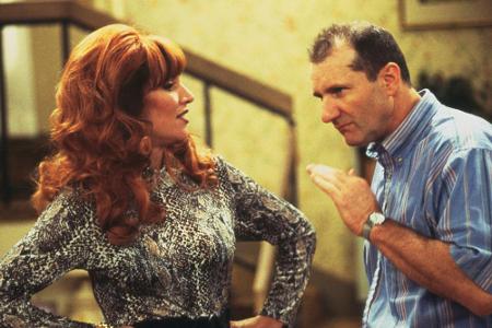 Al Bundy (Ed O'Neill) und seine überraschend treue Frau Peggy (Katey Sagal), die sich in 