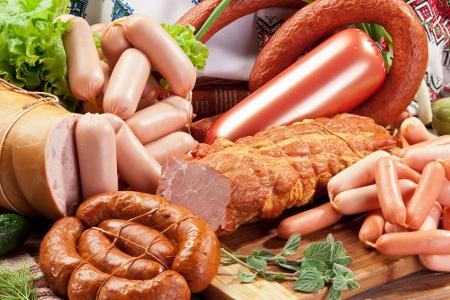 Fast täglich isst man Fleisch oder Wurstprodukte - das macht rund ein Viertel der täglichen Salzzufuhr aus! Besonders in gep...