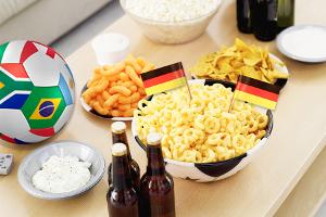 Pizza, Bier und Co - Die fettesten Kalorienbomben zur EM 2016
