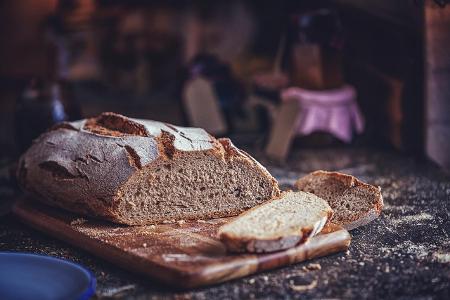 #WirBleibenZuhause So gelingt Ihnen jedes Brot Bauernbrot