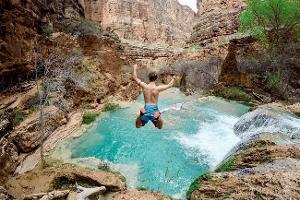 Hochfunktionelle, nachhaltige Sandalen für Wasser und Land