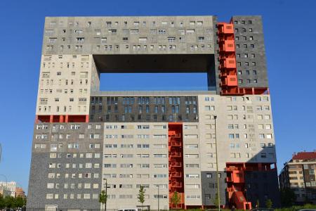 Als geneigter Betrachter möchte man dem Architekten des Edificio Mirador am liebsten 