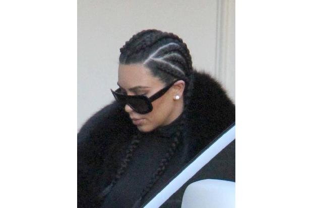 ...Zopf-Fan scheint derzeit auch Kim Kardashian zu sein. Seit sie aus der Baby-Pause zurück ist, sieht man sie häufig mit ge...