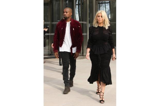 ...hat sich auch Kanye West einen Platz auf ihr gesichert. Naja, immerhin beweist er wohl ein besseres Händchen beim Shoppin...