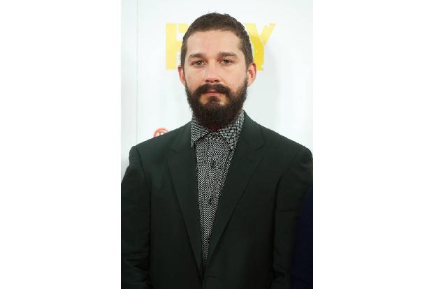 ...mit einem beeindruckenden Gesichtshaar ausgestattet, ist Shia LaBeouf. Der machte in den letzten Jahren eine Imagewandlun...