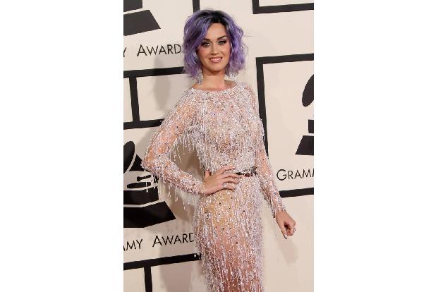 ...Katy Perry am Sonntag immer noch keinen Grammy mit nach Hause nehmen, doch dieses Outfit hat auch jeden Fall riesigen App...