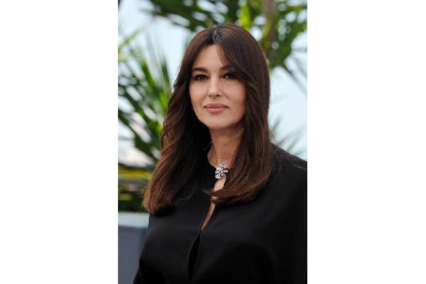 Monica Bellucci begeisterte erst gestern beim Internationalen Filmfestival von Cannes bei einem Photocall zu ihrem Film 'Mas...