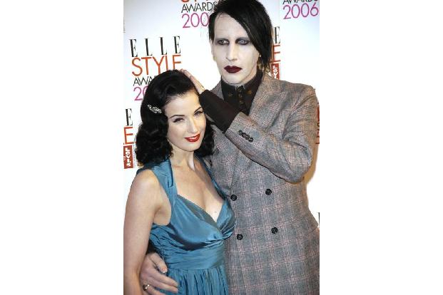 ...diese Funktion kann Schockrocker Marilyn Manson letztendlich nicht mehr übernehmen, mit dem die Burlesque-Ikone von 2005 ...