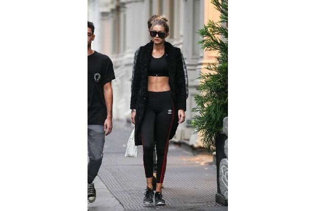 ...bekommt man so stahlharte Bauchmuskeln wie VS-Nachwuchs Gigi Hadid? Die richtige Motivation macht es aus! 