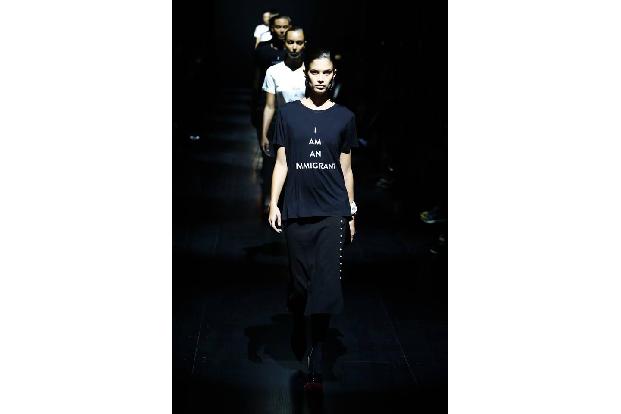 ...seinen Shirts bei der New Yorker Modewoche für Aufsehen gesorgt. Dank des neuen US-Präsidenten Donald Trump entstanden Au...