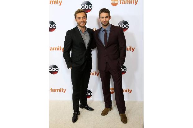 ...Betten haben wohl auch die 'Gossip Girl'-Stars Ed Westwick und Chace Crawford, die sich abseits der Kameras so gut verste...