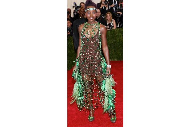 Schauspielerin Lupita Nyong'o zählt noch nicht lange zu den Stammgästen auf dem roten Teppich. Erst seit sie Anfang des Jahr...