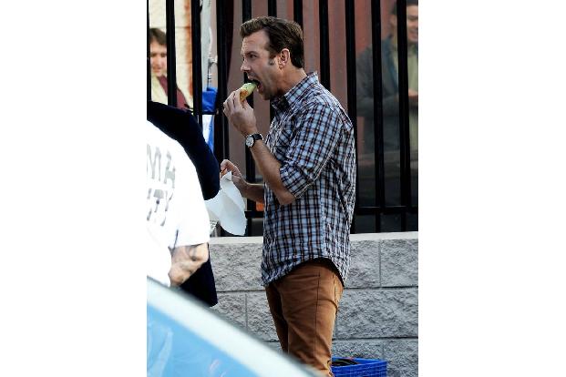 Olivia Wildes Verlobter Jason Sudeikis scheint derzeit für zwei zu essen, denn seine Olivia erwartet das erste gemeinsame Ki...