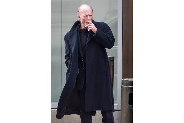 Die Fluppe in Ehren kann niemand verwehren, dachte sich wohl Ed Harris, der sich unrasiert und mit Kippe im Mund in New York...